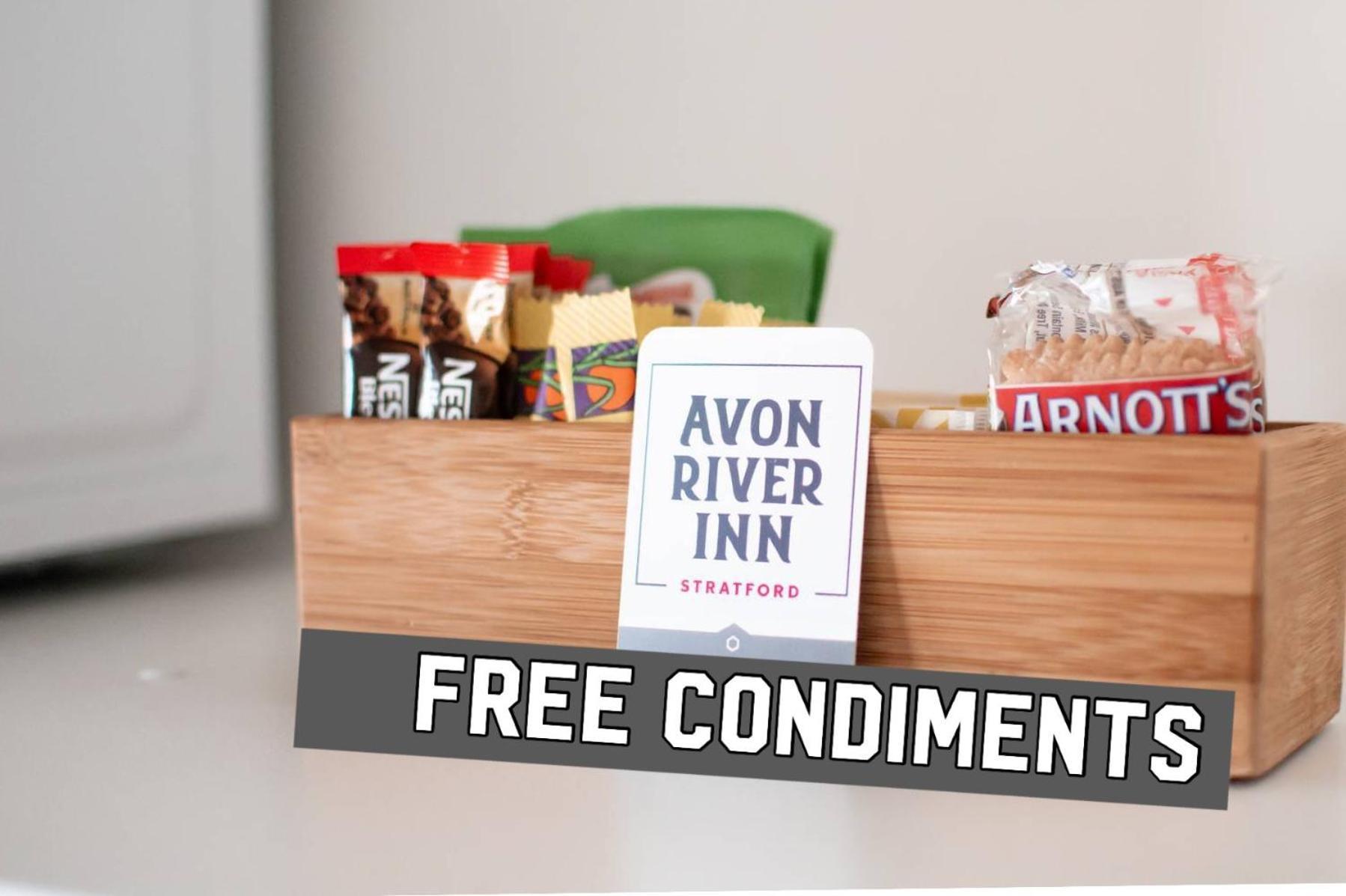Avon River Inn Stratford Екстер'єр фото